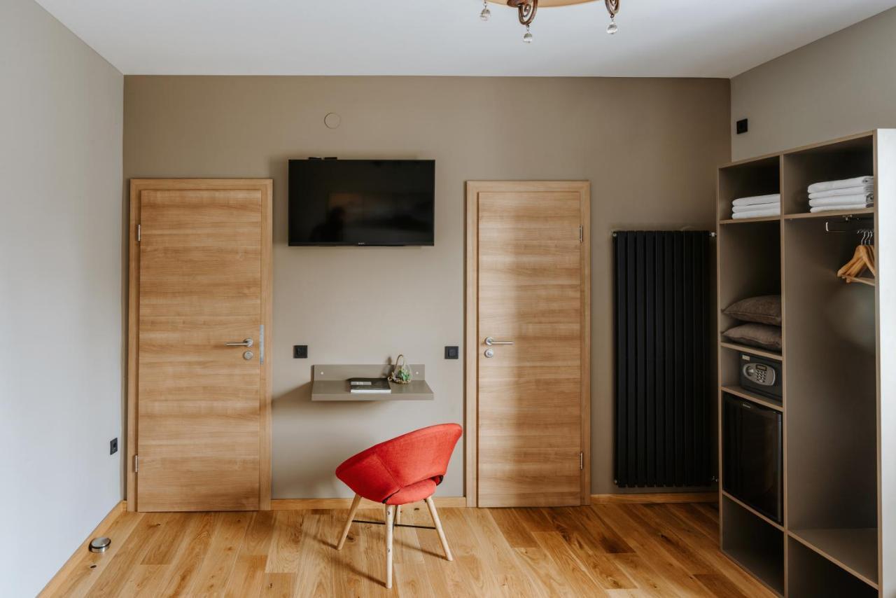 Rooms Verde Petrovče Εξωτερικό φωτογραφία